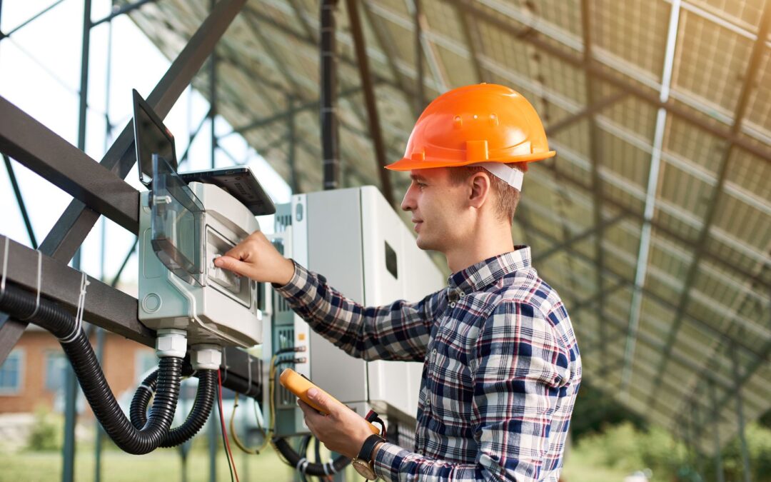 Sistemas de energía renovable en instalaciones eléctricas