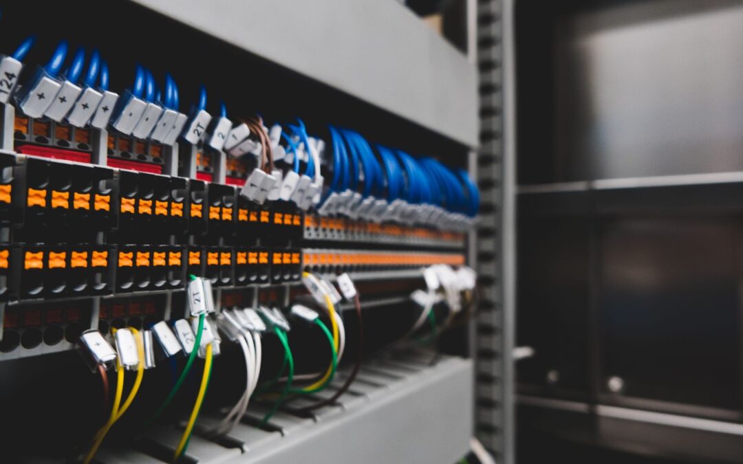 ¿Qué son los sistemas de automatización en instalaciones eléctricas?